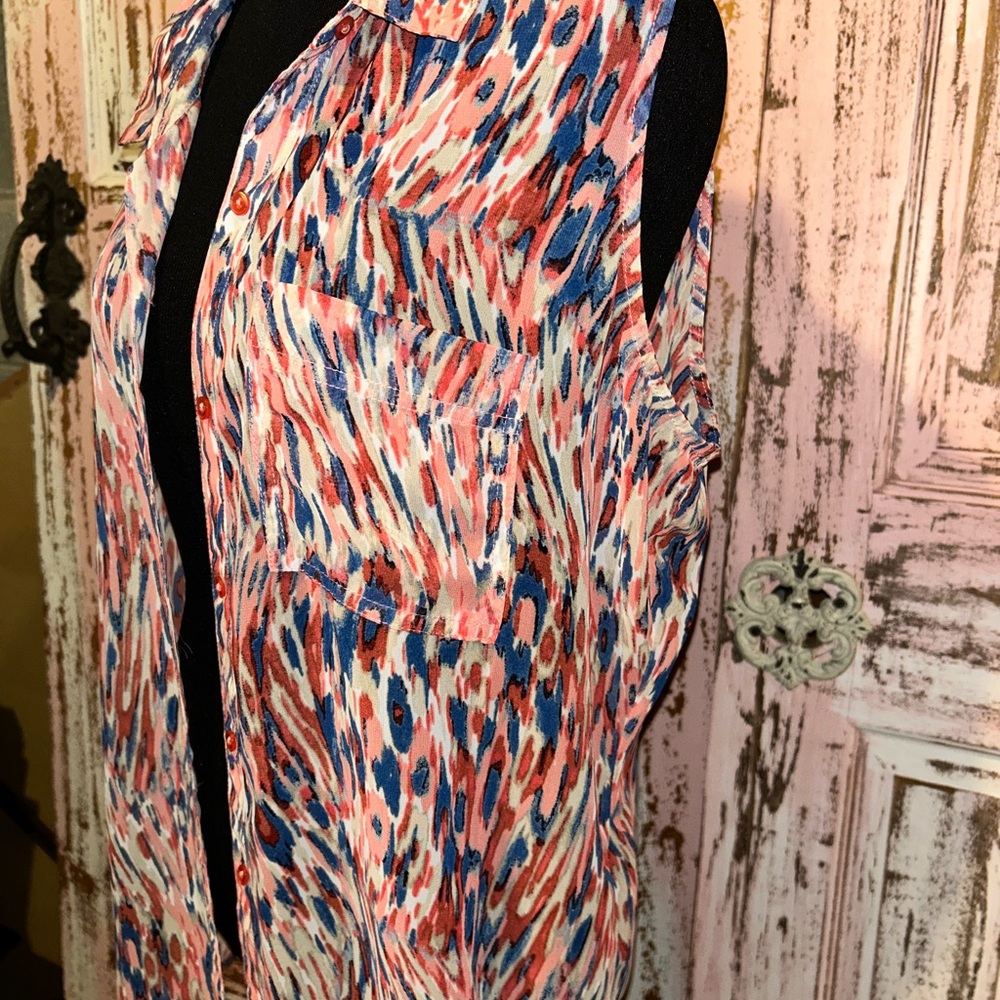 Liz Claiborne Multicolor Abstract Button Down Shirt - Picture 3 of 7